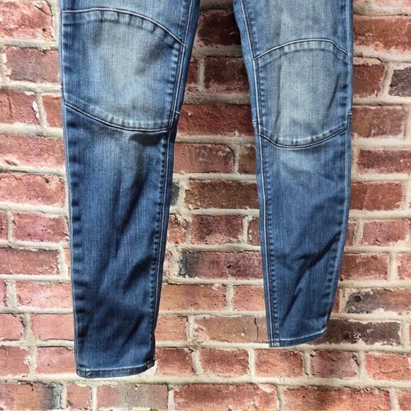 Greywire Grammercy MotoβSkinny Jeans Size 26 Blue Zip Pocket Seamed Panel - Picture 2 of 7
